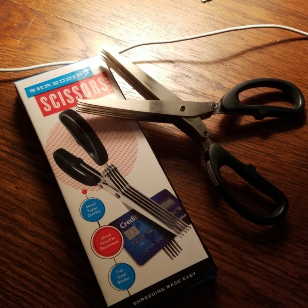 Shredding Scissors 5 Blades